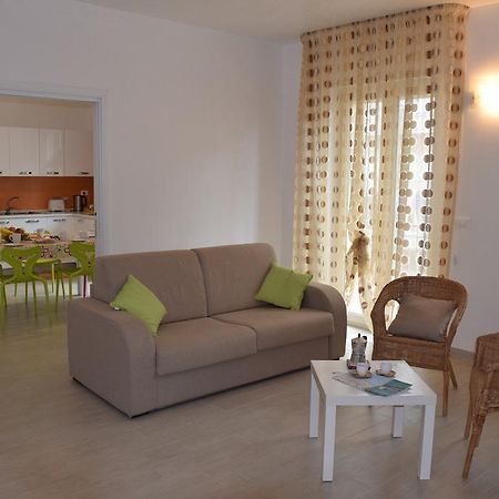 דירות צ'לייה מספיקה Casa Vacanza Comfort מראה חיצוני תמונה