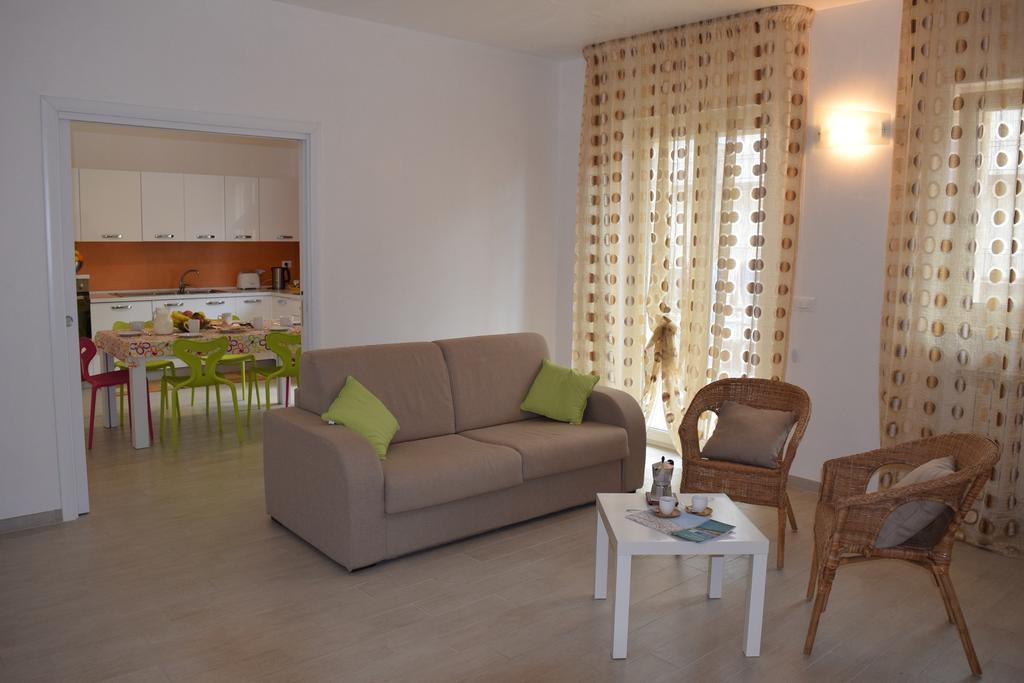 דירות צ'לייה מספיקה Casa Vacanza Comfort מראה חיצוני תמונה